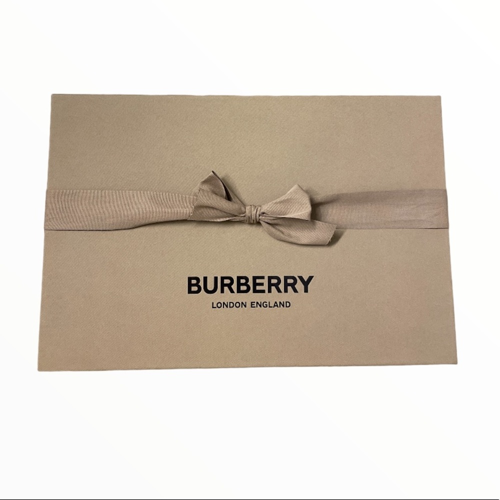 Burberry empty box